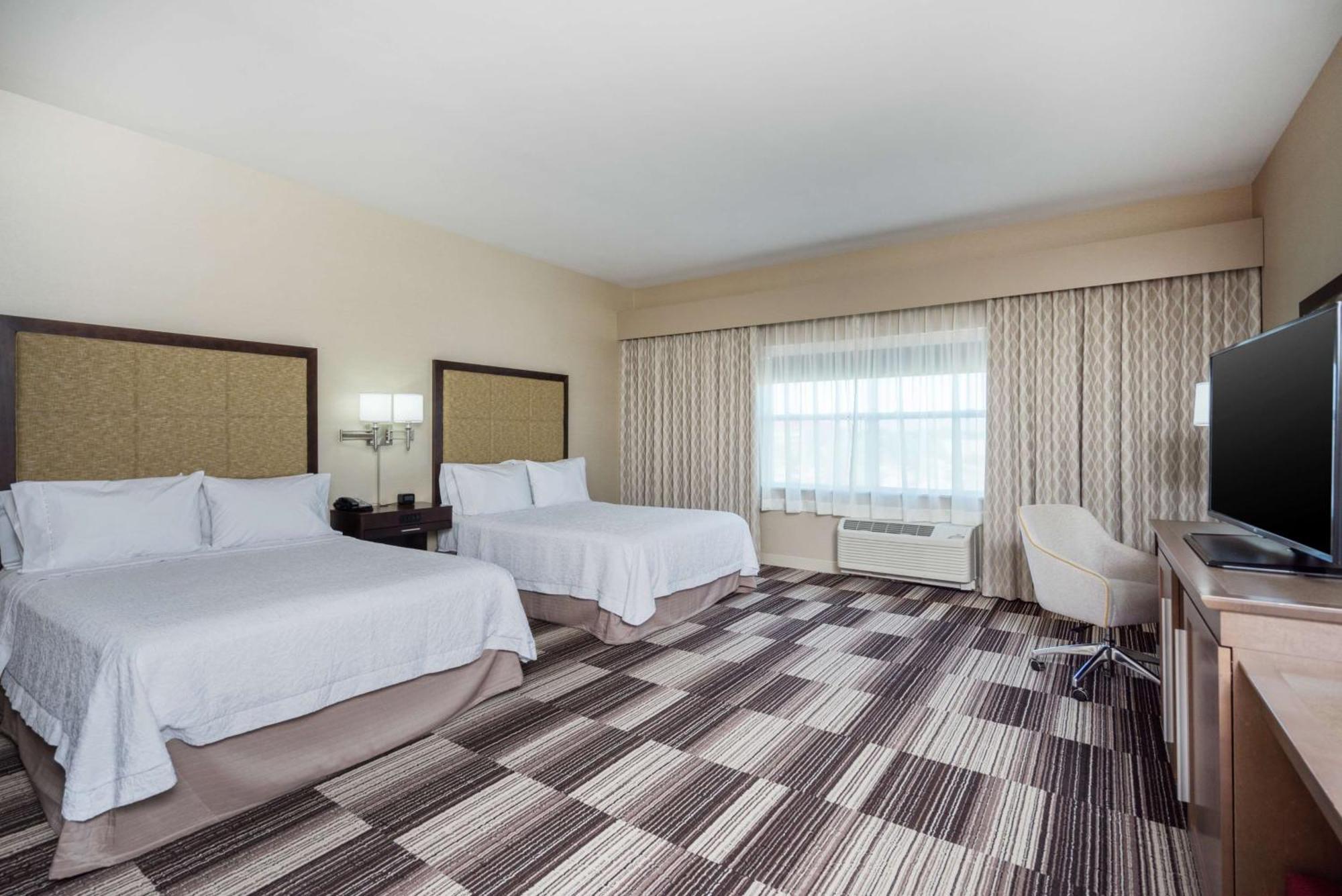 Hampton Inn By Hilton Oxford, Me Exterior foto